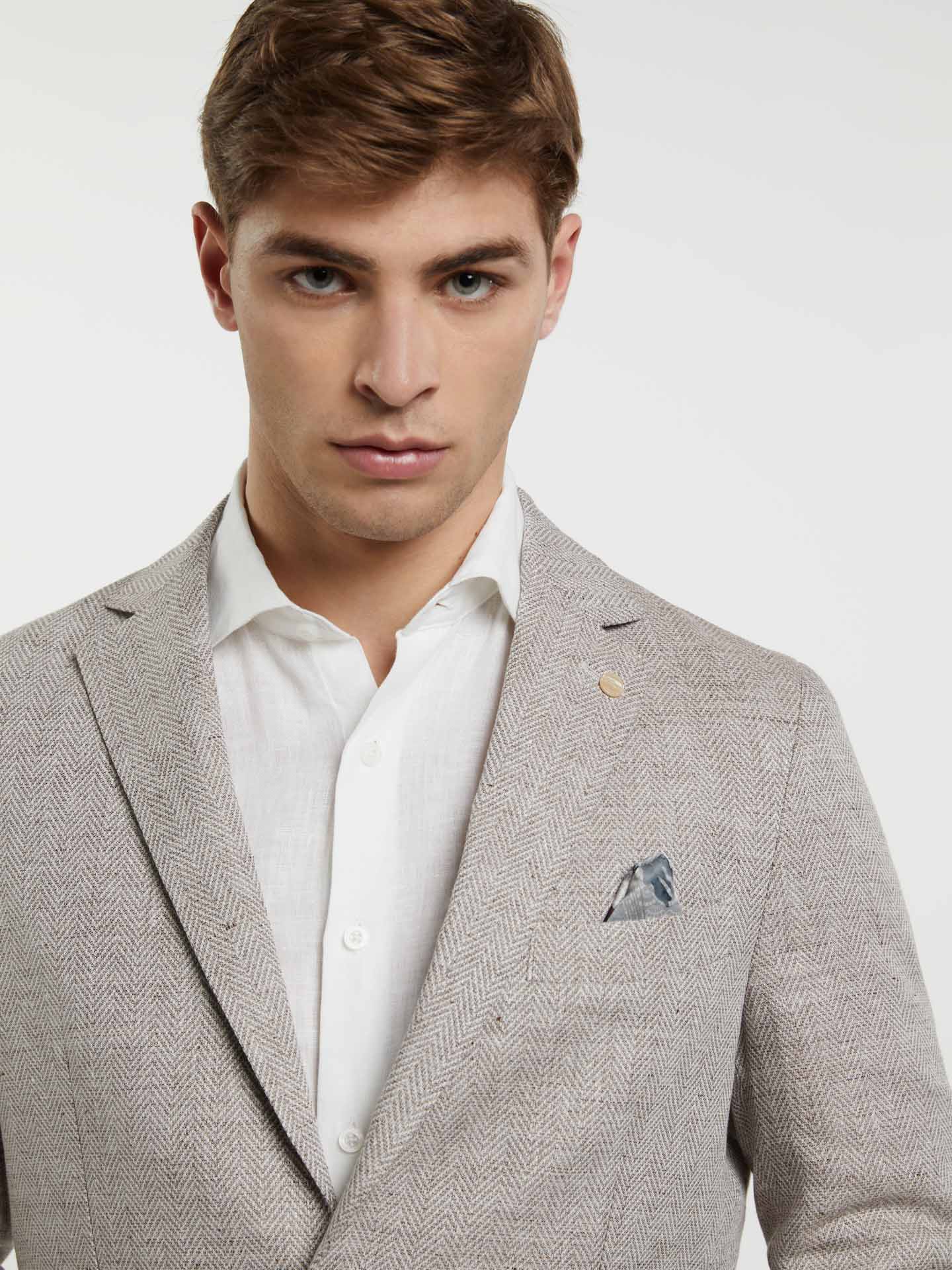Unstructured Herringbone Linen Blazer - Image 2