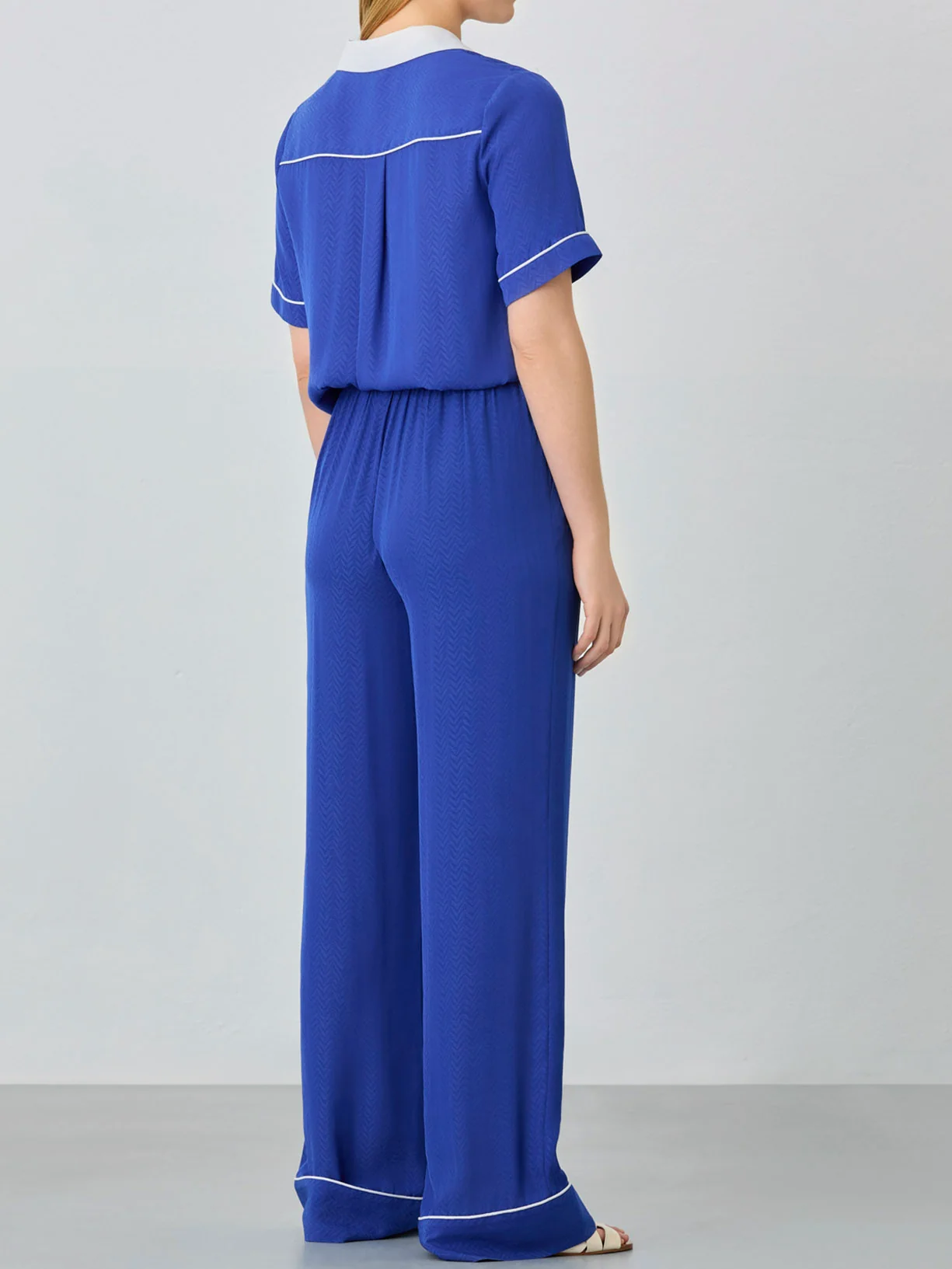 Wide Leg Trousers In Eco Viscose Blend Jarquard Fabric - Image 3