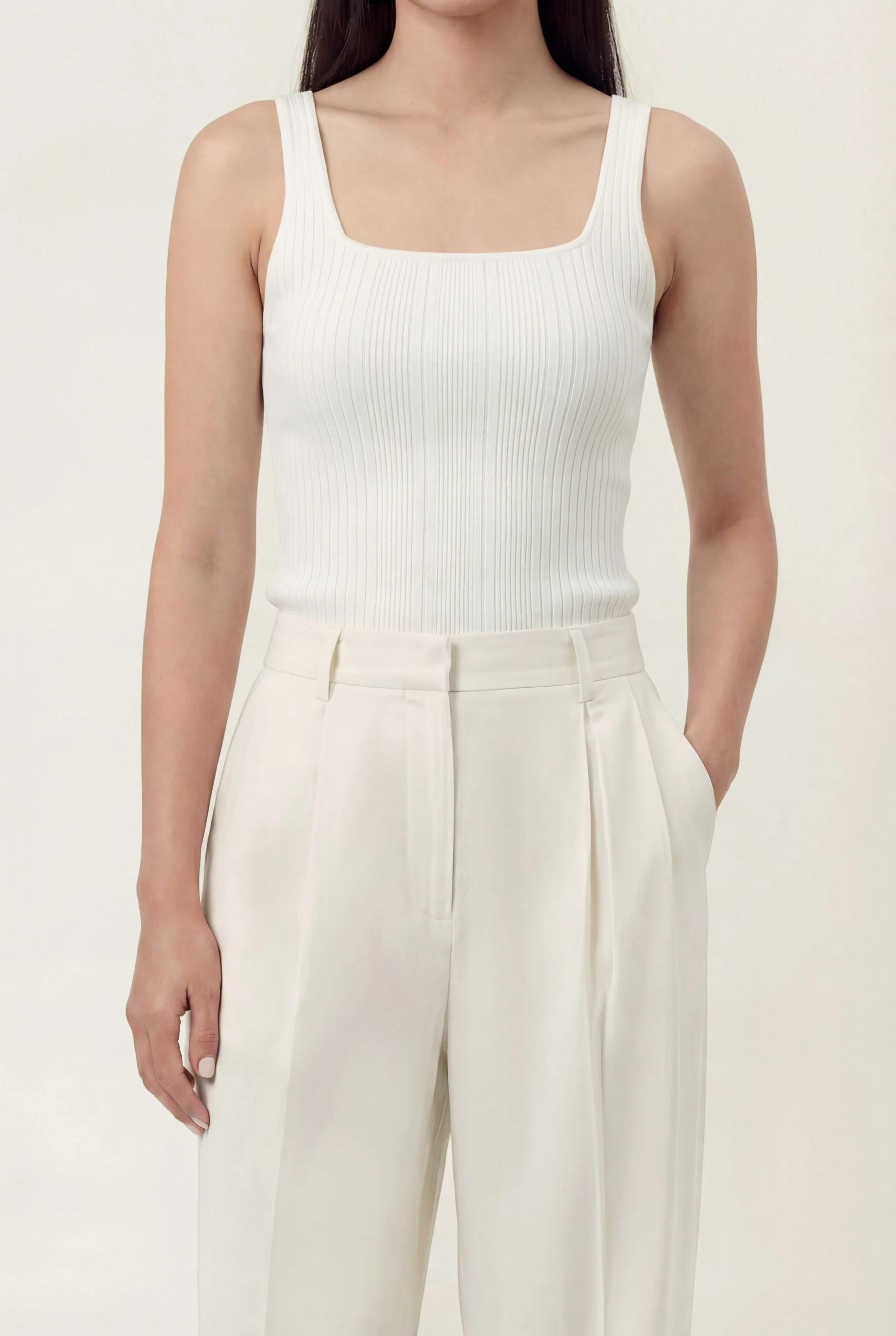 Wide Leg Trousers In Tencel And Linen Blend With Inverted Pleats - Image 8