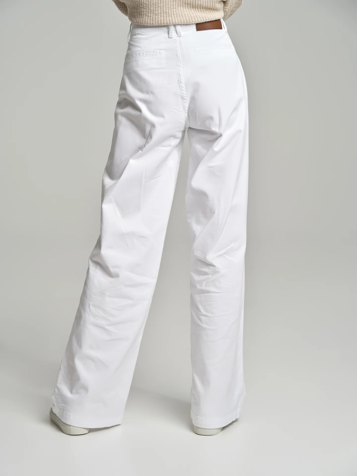Wide leg white denim trousers - Image 2